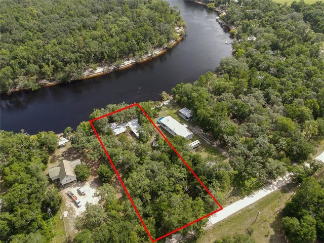 148 SE RIVERSIDE WEST DRIVE, Branford, FL 32008