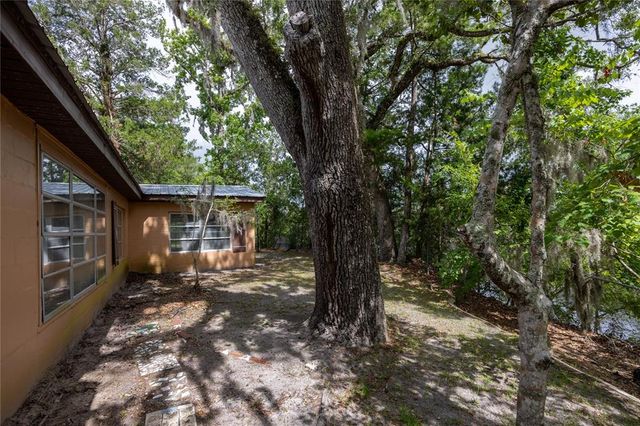 148 SE RIVERSIDE WEST DRIVE, Branford, FL 32008