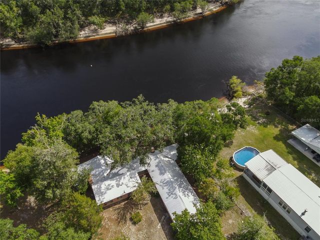 148 SE RIVERSIDE WEST DRIVE, Branford, FL 32008