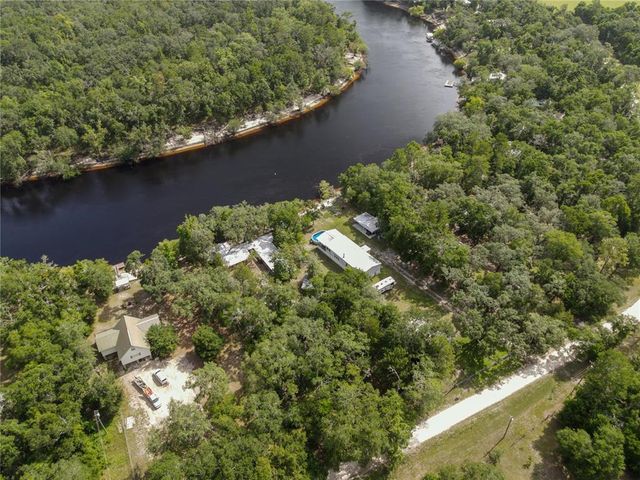 148 SE RIVERSIDE WEST DRIVE, Branford, FL 32008