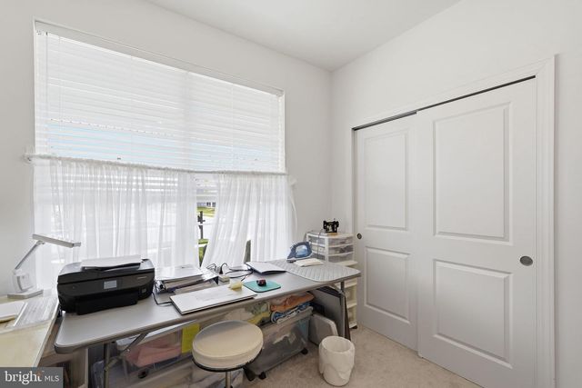 152 MILKWEED DR, Lake Frederick, VA 22630