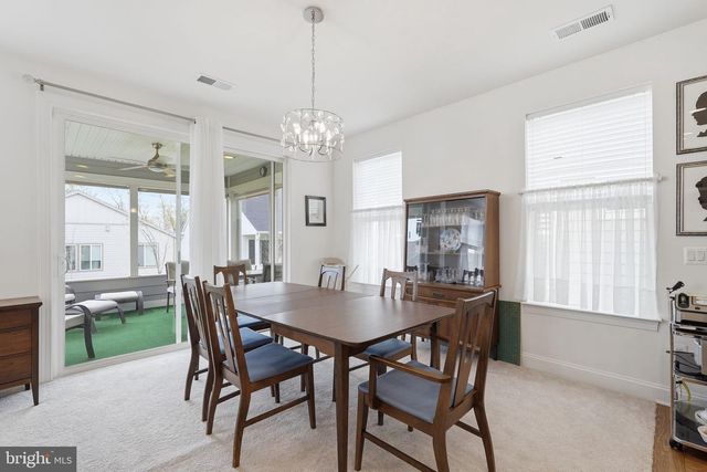 152 MILKWEED DR, Lake Frederick, VA 22630