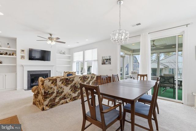 152 MILKWEED DR, Lake Frederick, VA 22630