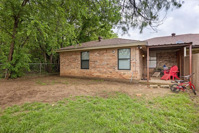 605-607 Clay Street, Glen Rose, TX 76043