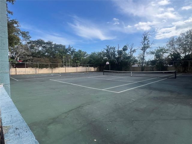 5112 Sheridan St 2, Hollywood, FL 33021