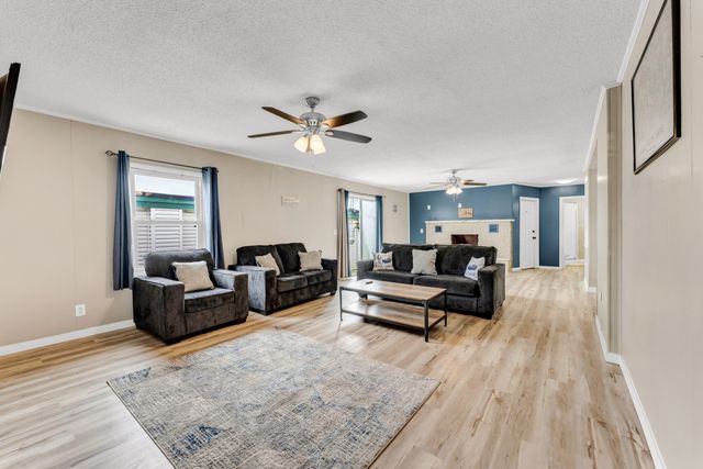 24886 State Highway 39, Shell Knob, MO 65747