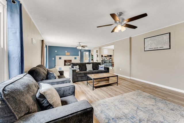 24886 State Highway 39, Shell Knob, MO 65747