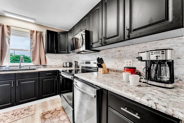 24886 State Highway 39, Shell Knob, MO 65747