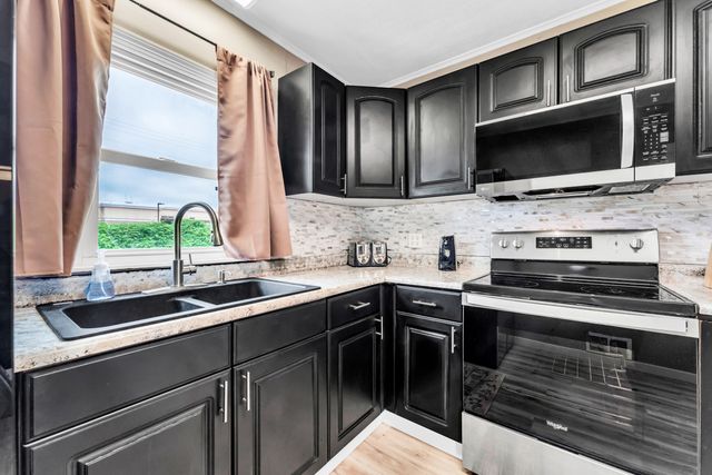 24886 State Highway 39, Shell Knob, MO 65747