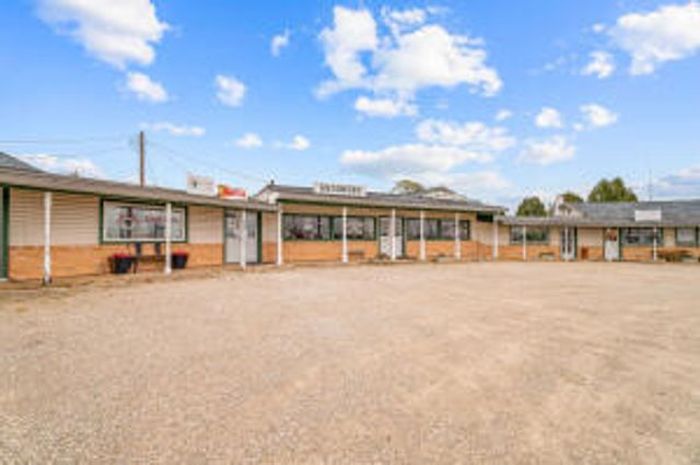 24886 State Highway 39, Shell Knob, MO 65747