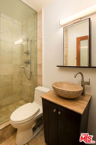 1414 Bay Street, Santa Monica, CA 90405