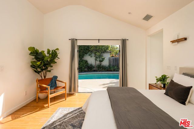 1414 Bay Street, Santa Monica, CA 90405