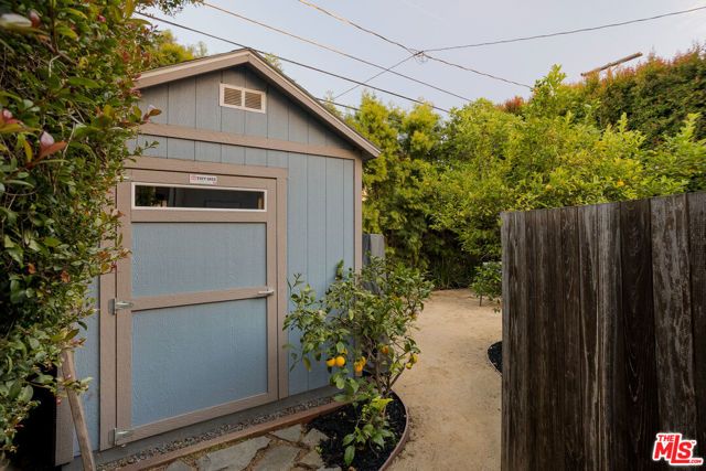 1414 Bay Street, Santa Monica, CA 90405