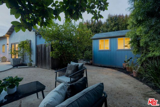 1414 Bay Street, Santa Monica, CA 90405