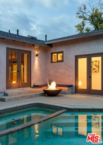 1414 Bay Street, Santa Monica, CA 90405