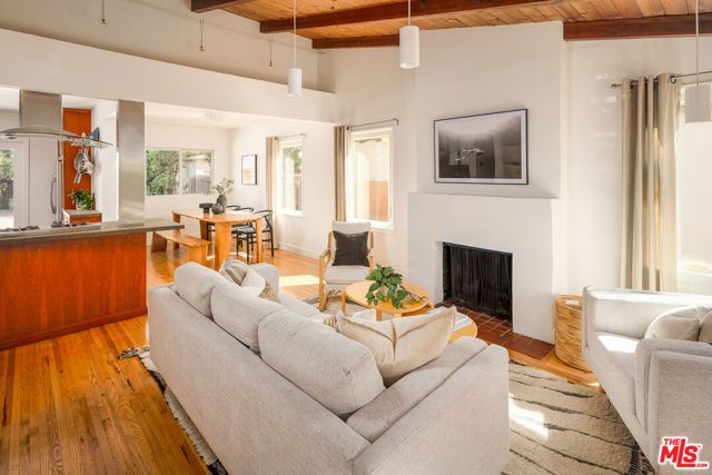 1414 Bay Street, Santa Monica, CA 90405