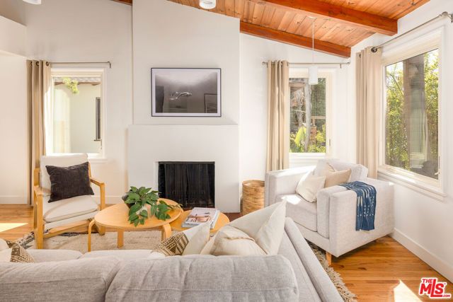 1414 Bay Street, Santa Monica, CA 90405