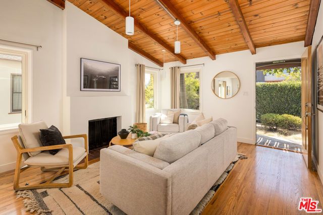 1414 Bay Street, Santa Monica, CA 90405