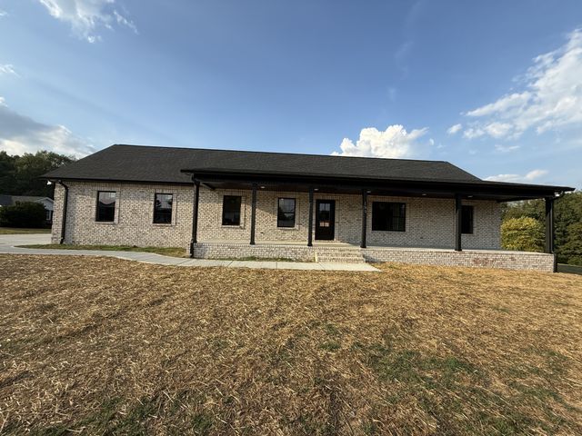 155 Applehill Drive, Lafayette, TN 37083