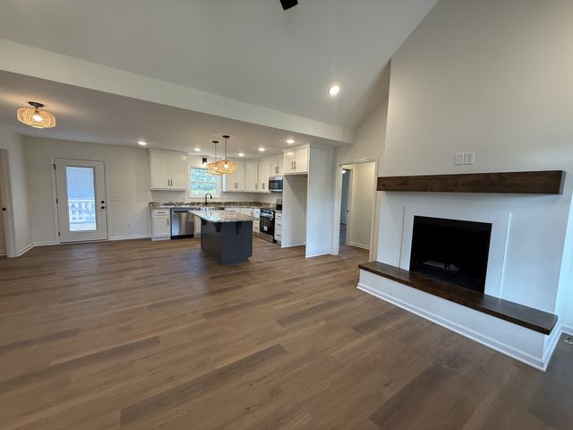 155 Applehill Drive, Lafayette, TN 37083