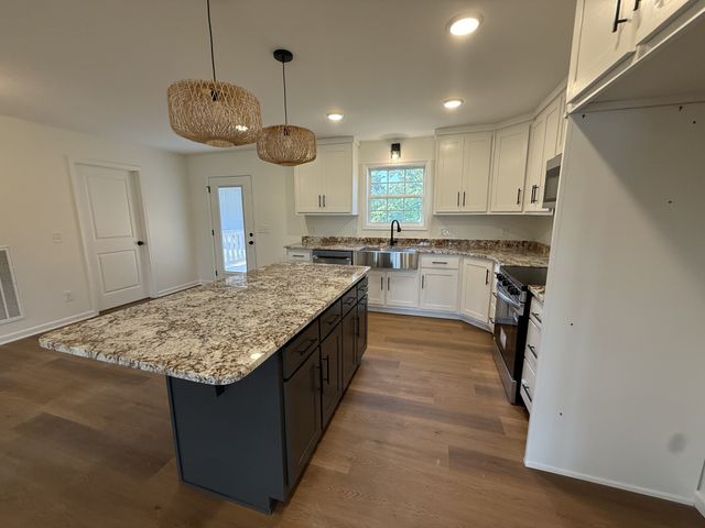 155 Applehill Drive, Lafayette, TN 37083