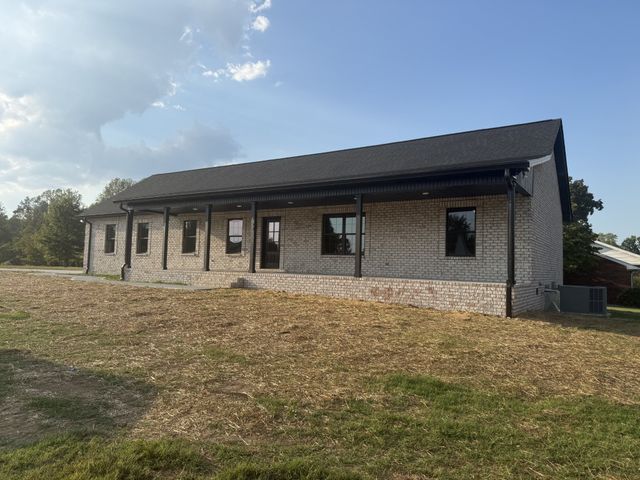 155 Applehill Drive, Lafayette, TN 37083