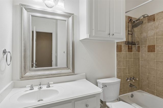 5726 La Vista Drive, Dallas, TX 75206