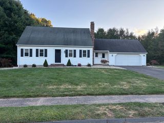 323 Baldwin Drive, Bristol, CT 06010