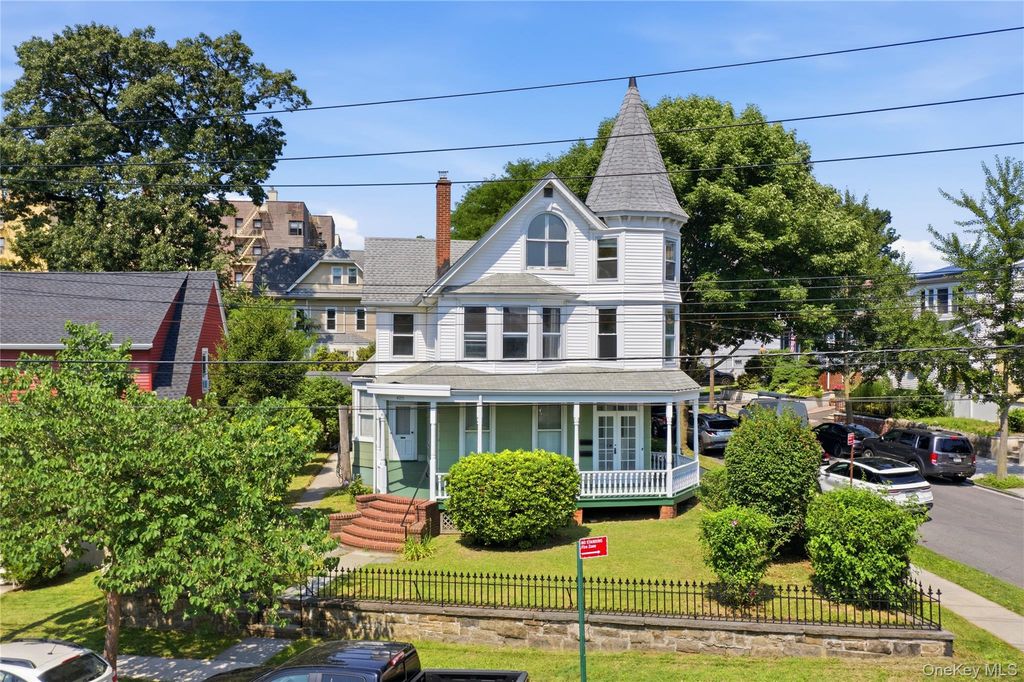4309 Vireo Avenue, Bronx, NY 10470