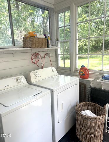 2828 Oberlin Road, Raleigh, NC 27608