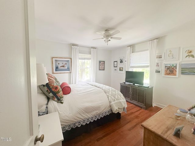 2828 Oberlin Road, Raleigh, NC 27608