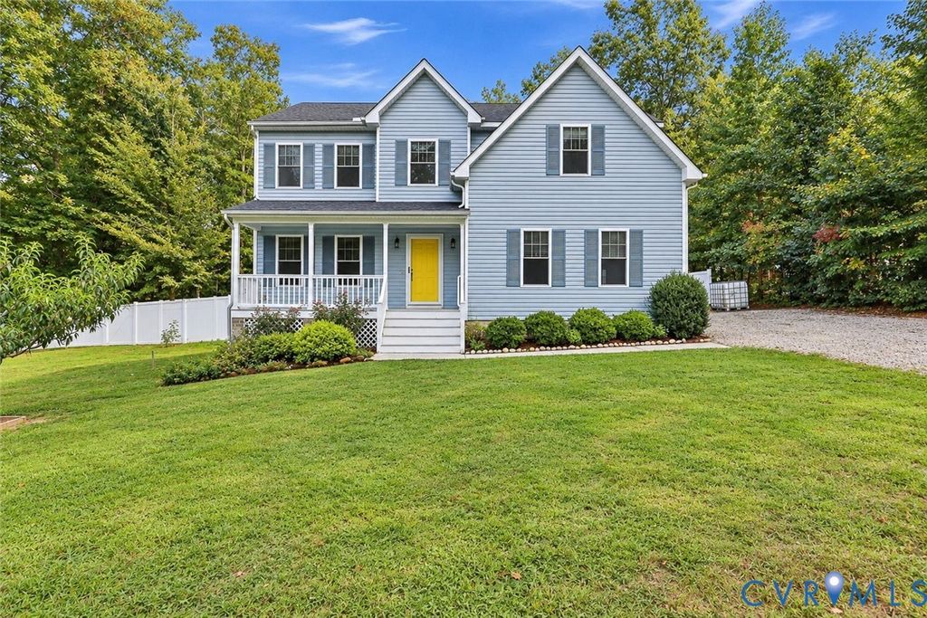 15719 Chantry Dr, Chesterfield, VA 23838