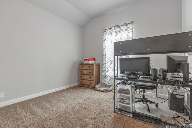 1611 Snowy Owl, San Antonio, TX 78245