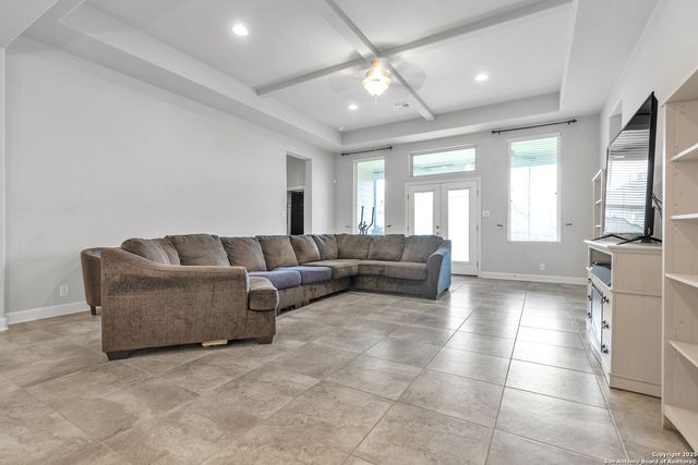 1611 Snowy Owl, San Antonio, TX 78245