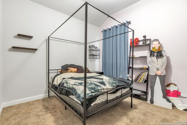 1611 Snowy Owl, San Antonio, TX 78245