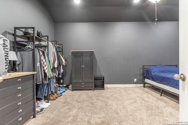1611 Snowy Owl, San Antonio, TX 78245