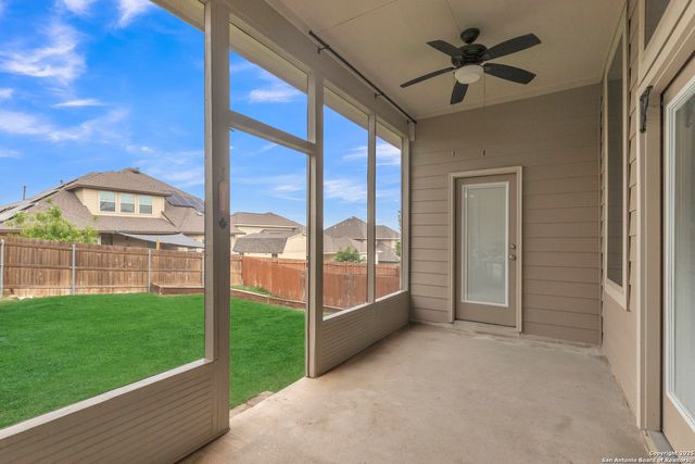 1611 Snowy Owl, San Antonio, TX 78245