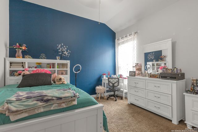 1611 Snowy Owl, San Antonio, TX 78245