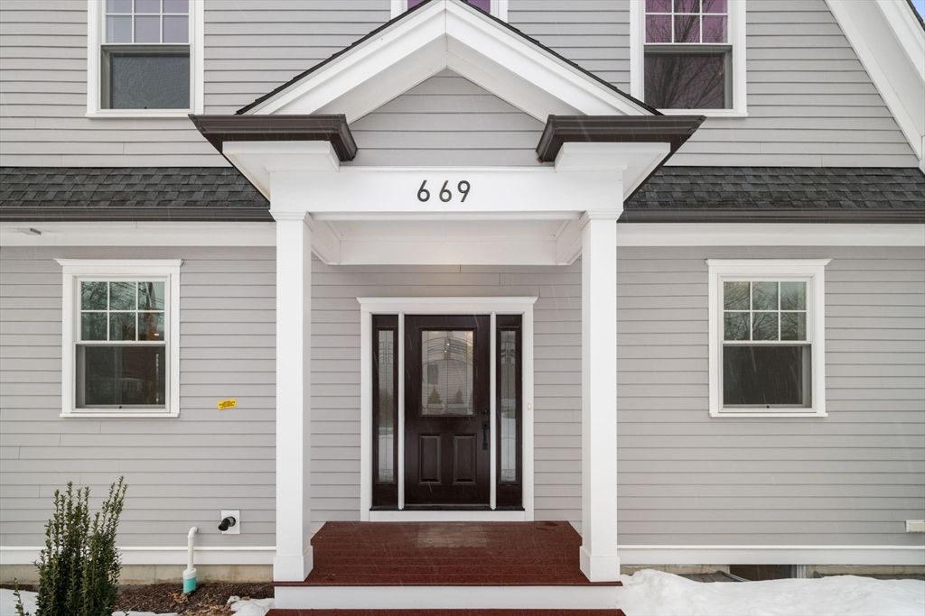 669 Boylston St 669, Newton, MA 02459