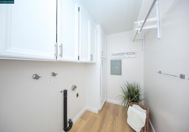 600 Terra California Dr 4, Walnut Creek, CA 94595