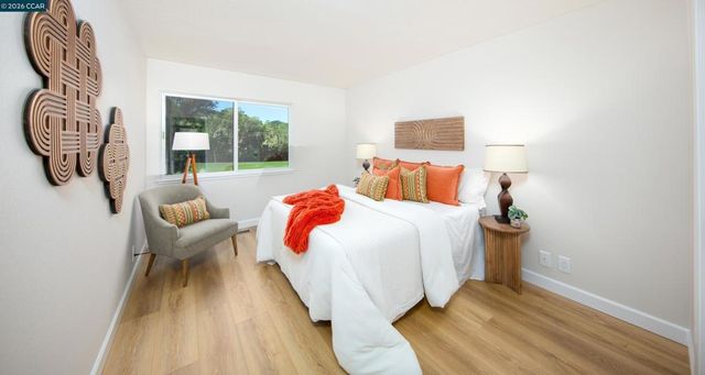 600 Terra California Dr 4, Walnut Creek, CA 94595