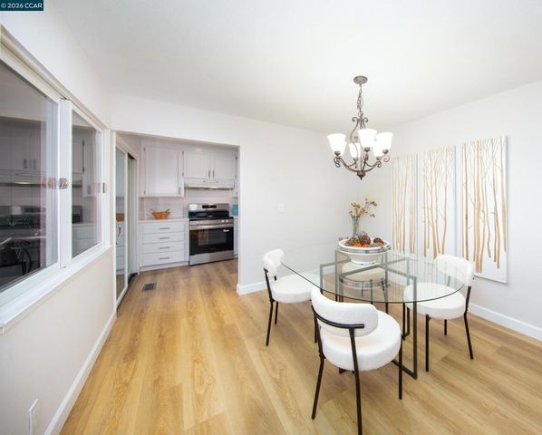 600 Terra California Dr 4, Walnut Creek, CA 94595