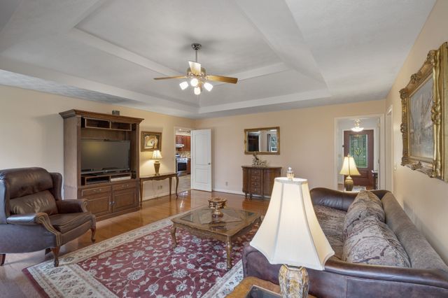 307 Dawn Place, Lebanon, TN 37087