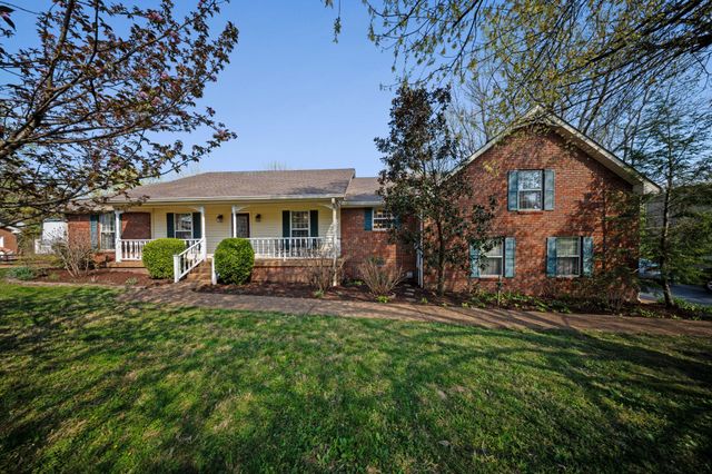 307 Dawn Place, Lebanon, TN 37087