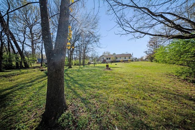 307 Dawn Place, Lebanon, TN 37087