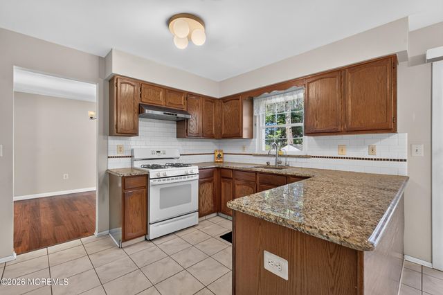 7 Joseph Drive, Lincroft, NJ 07738