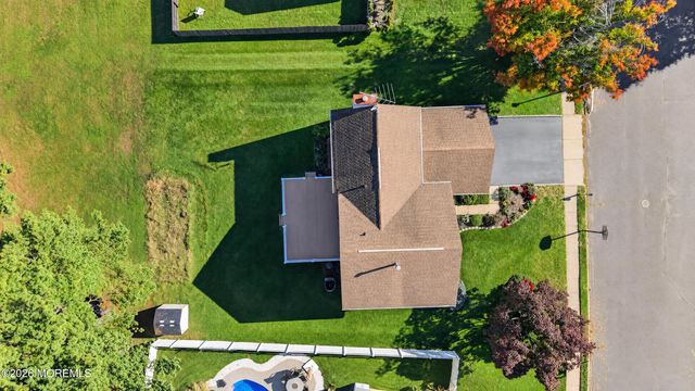 7 Joseph Drive, Lincroft, NJ 07738