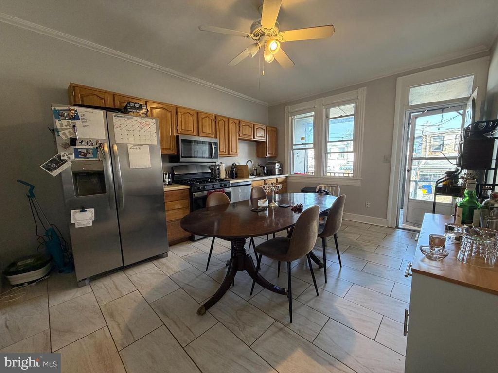 711 N COLLINGTON AVE, Baltimore, MD 21205