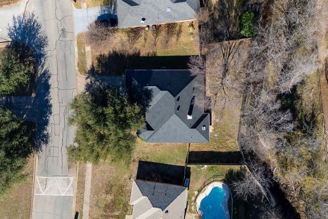 7124 Windhaven Road, North Richland Hills, TX 76182