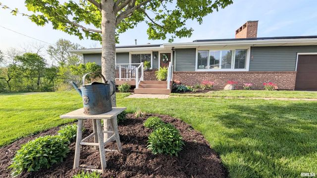 506 HILLCREST Drive, Washington, IL 61571